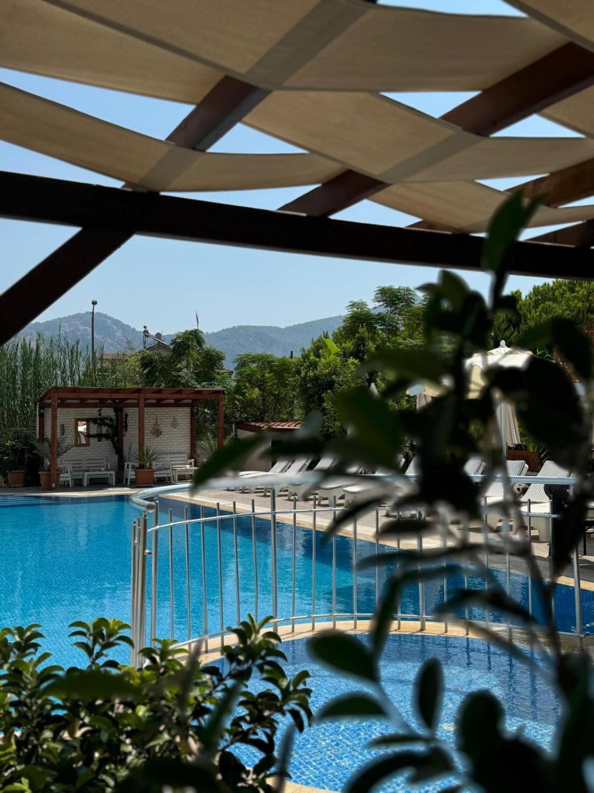 Vespera Hotel ダルヤン エクステリア 写真