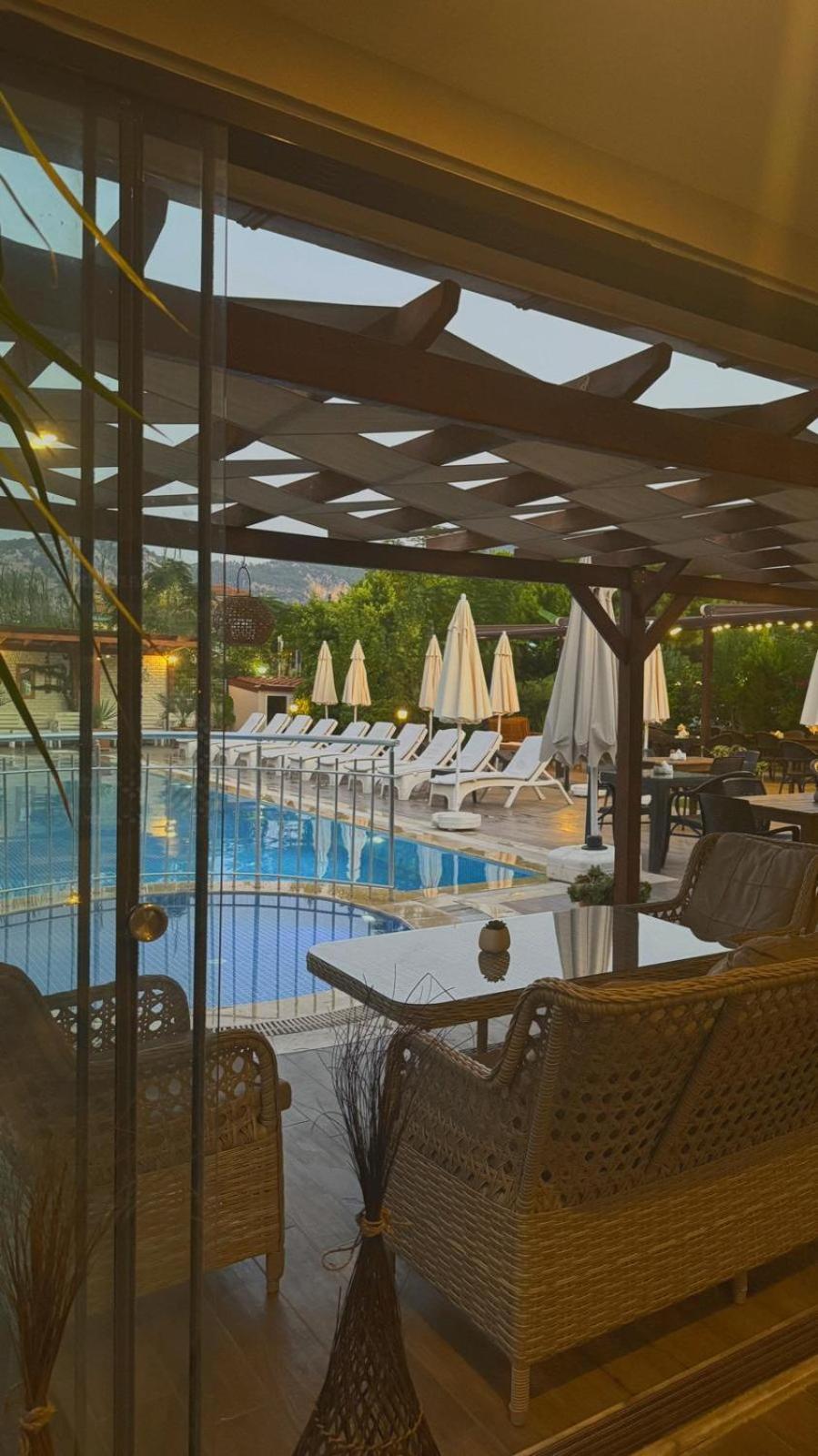 Vespera Hotel ダルヤン エクステリア 写真